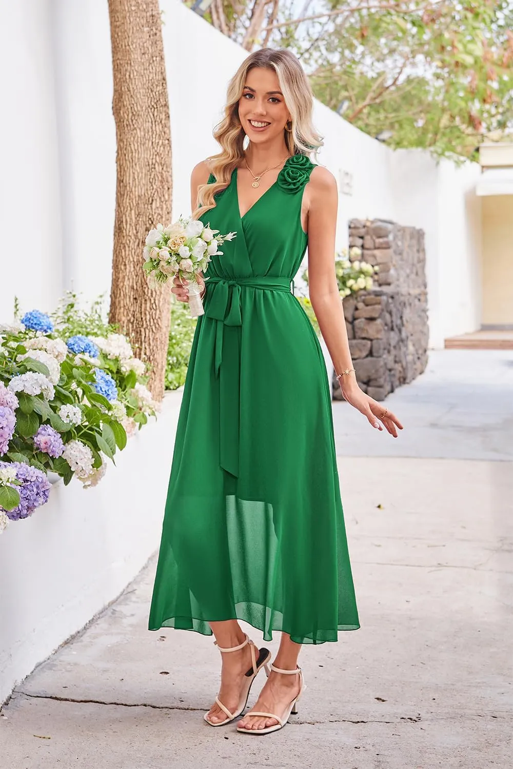 Newshows Womens 2025 Summer Wedding Guest Bridesmaid V Neck Sleeveless Long Formal Evening Party Maxi Dress